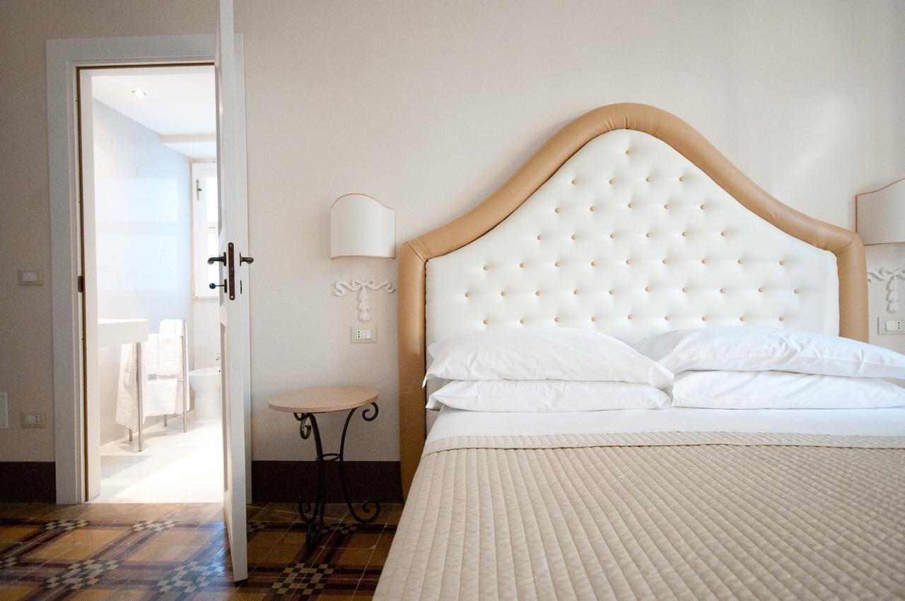 Sveva Rooms Noto Eksteriør billede