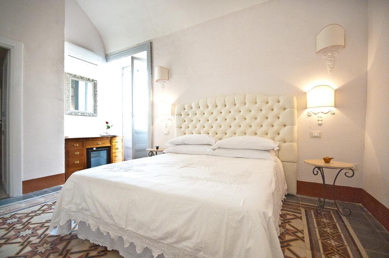 Sveva Rooms Noto Eksteriør billede