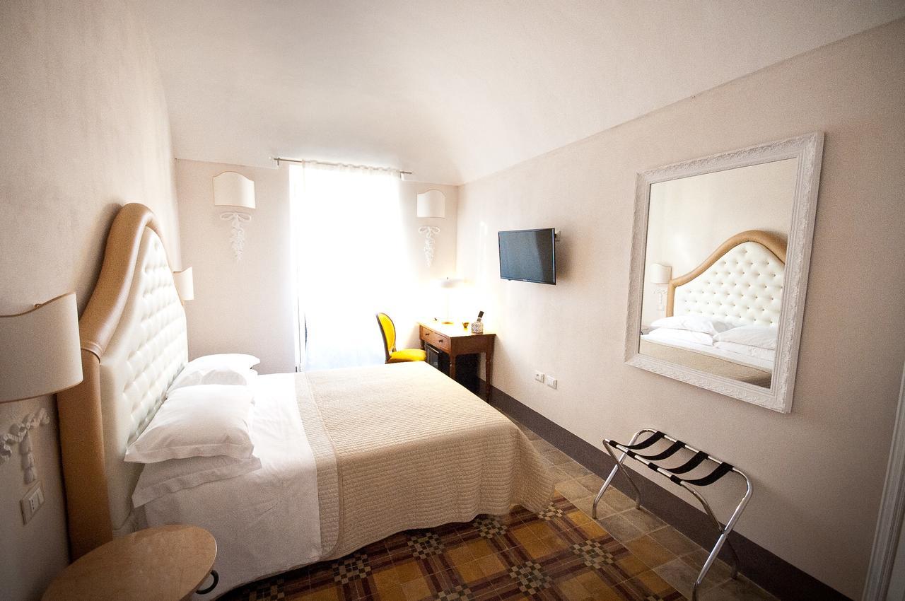 Sveva Rooms Noto Eksteriør billede
