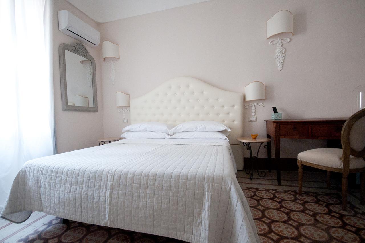 Sveva Rooms Noto Eksteriør billede